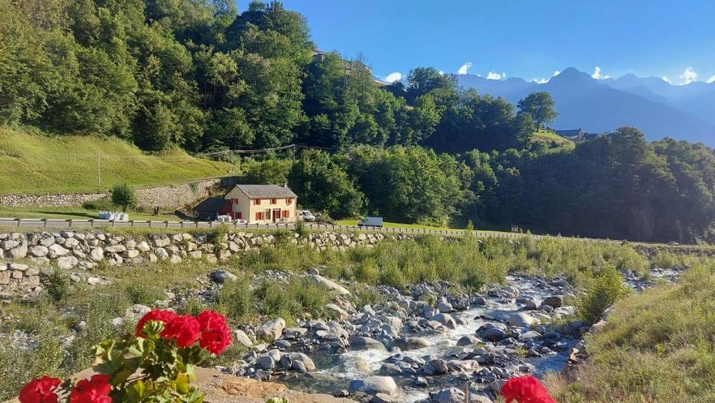 Soupiets Bed & Breakfast Betpouey Luaran gambar